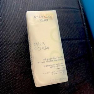 Brand new Beekman Milk Foam Calming mask